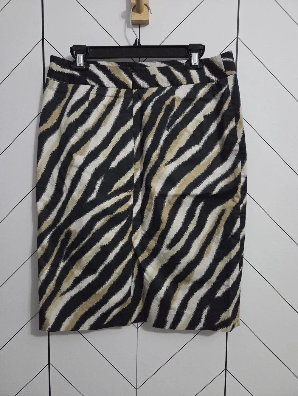 Talbots Animal Print Knee Length Lined Pencil Skirt, Size 10